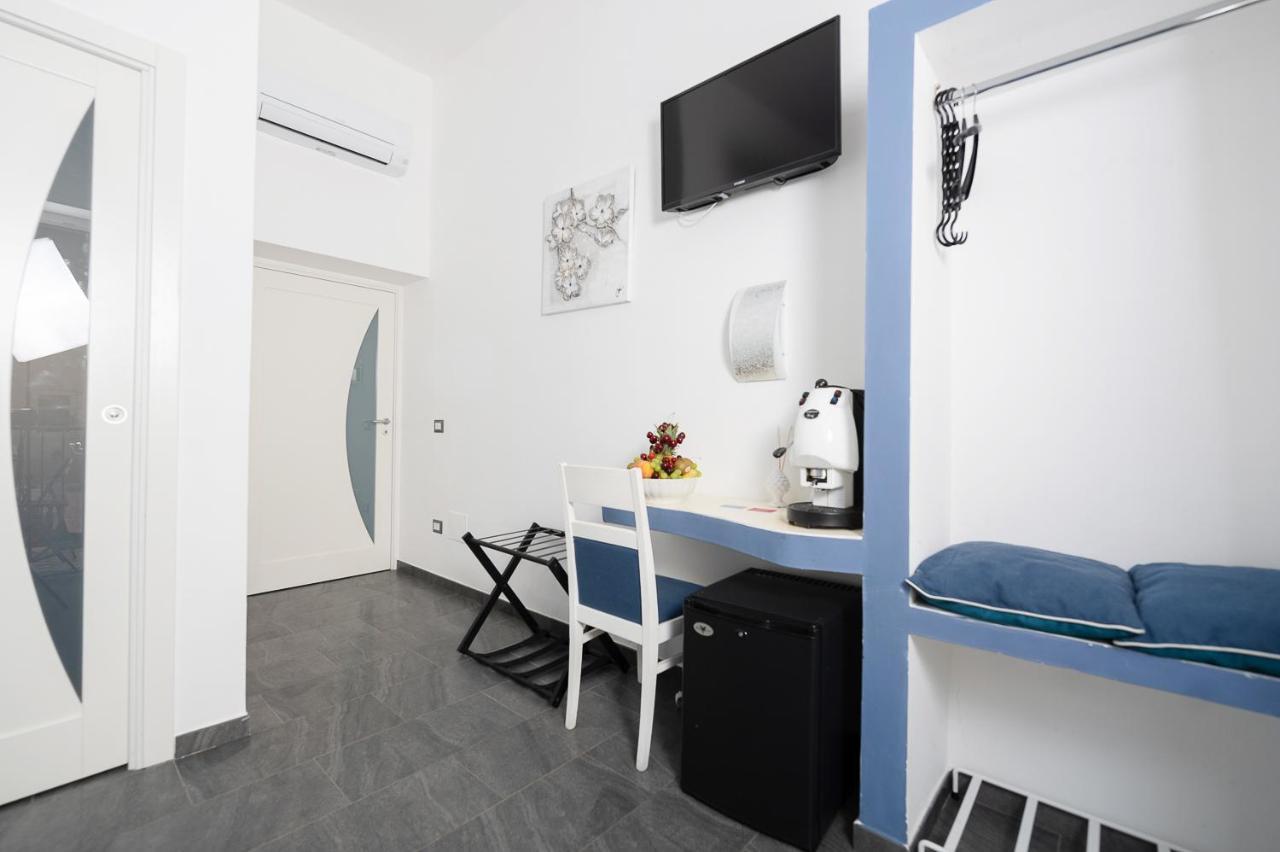 La Magnolia Rooms Procida Ngoại thất bức ảnh
