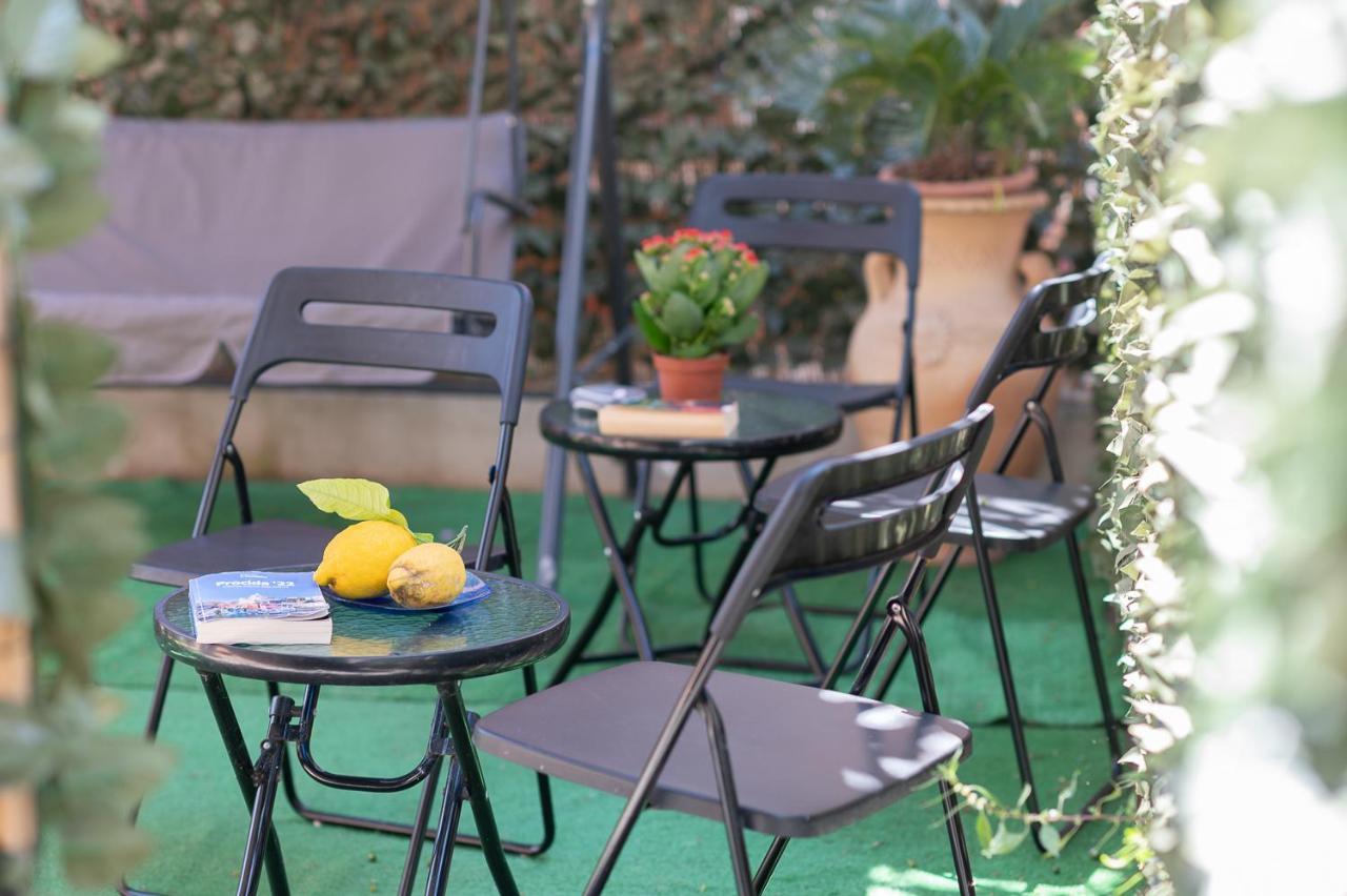 La Magnolia Rooms Procida Ngoại thất bức ảnh
