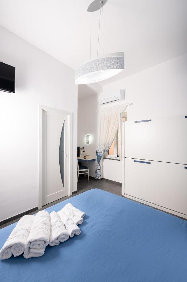 La Magnolia Rooms Procida Ngoại thất bức ảnh