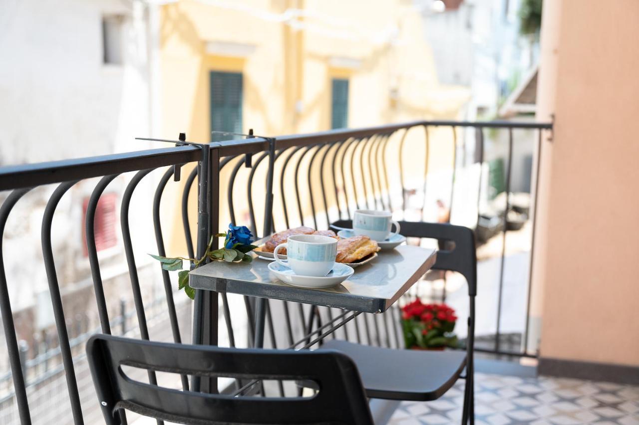 La Magnolia Rooms Procida Ngoại thất bức ảnh